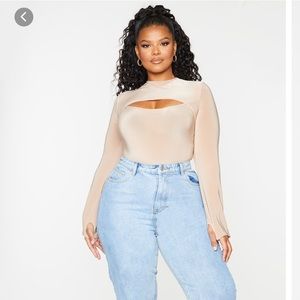 Crew neck cut bodysuit